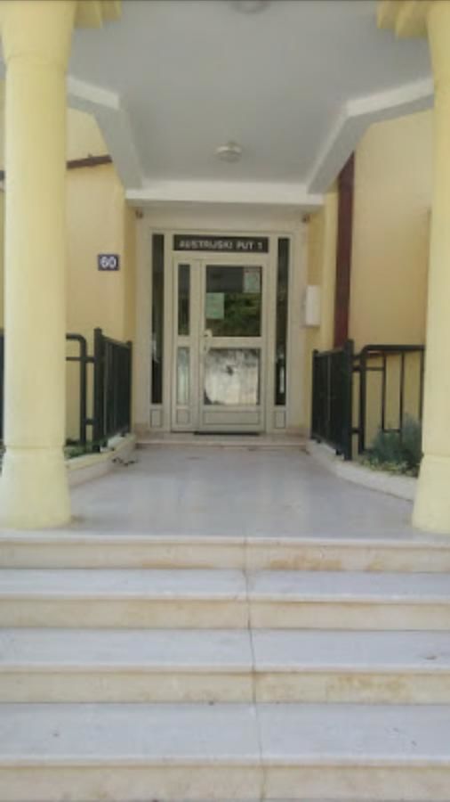 Апартаменты Apartments Tanja Петровац